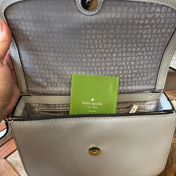 New without tags, Kate Spade Leather Crossbody Purse - Picture 2 of 6